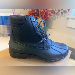 Sperry men’s boots